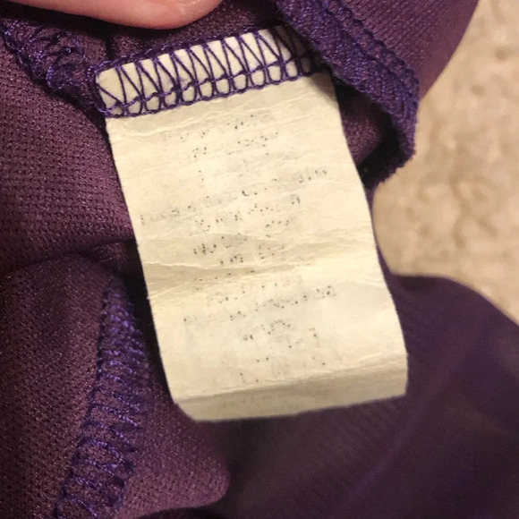 Small Discovery Clothing Gracie Sleeveless Chiffon Purple Blouse - Picture 6 of 8